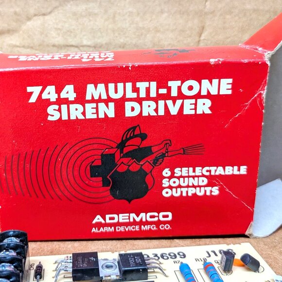 ADEMCO 744 MULTI-TONE SIREN DRIVER - UNUSED OLD STOCK - Picture 4 of 4